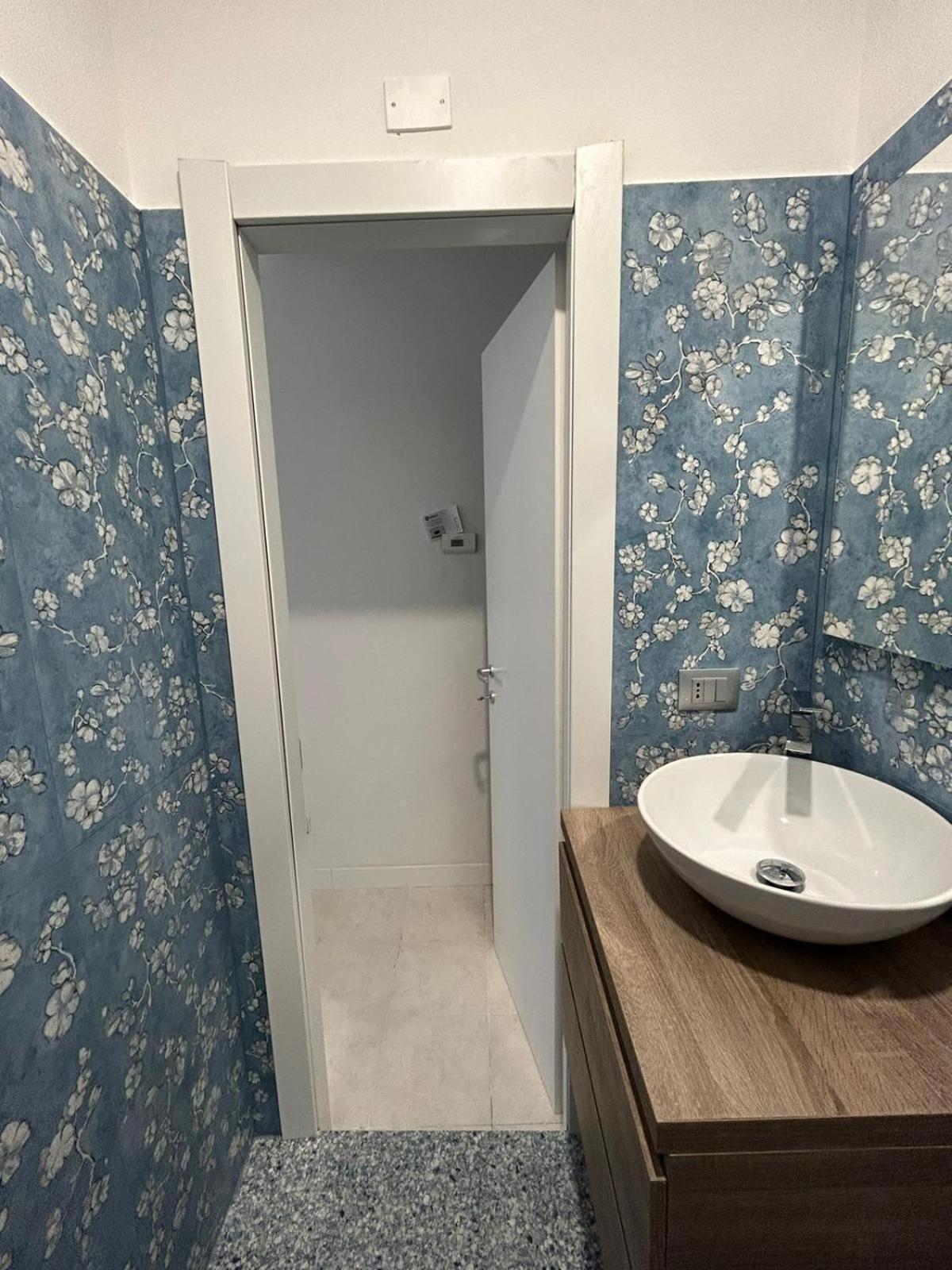 Elegant Studio Милано Екстериор снимка