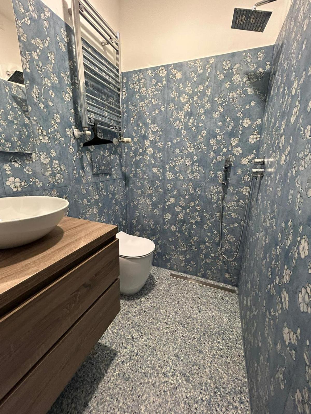 Elegant Studio Милано Екстериор снимка